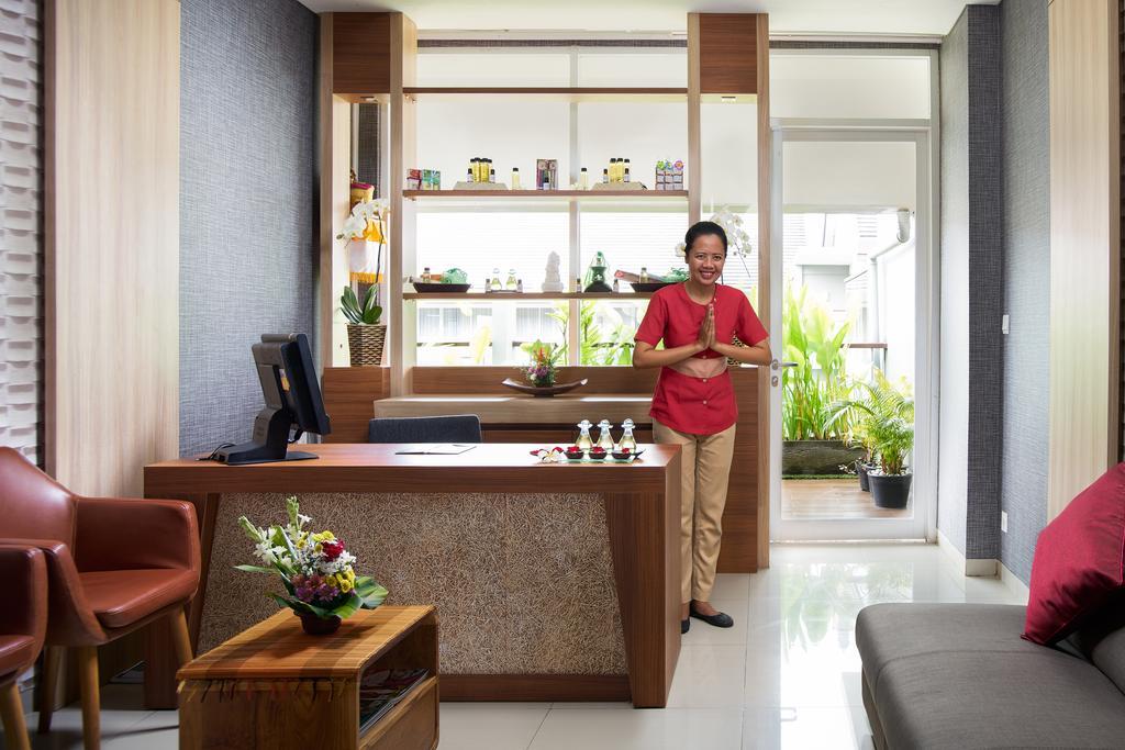 Ramada Encore By Wyndham Bali Seminyak Exterior foto